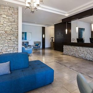 Imperia Hotel & Suites Saint-Eustache